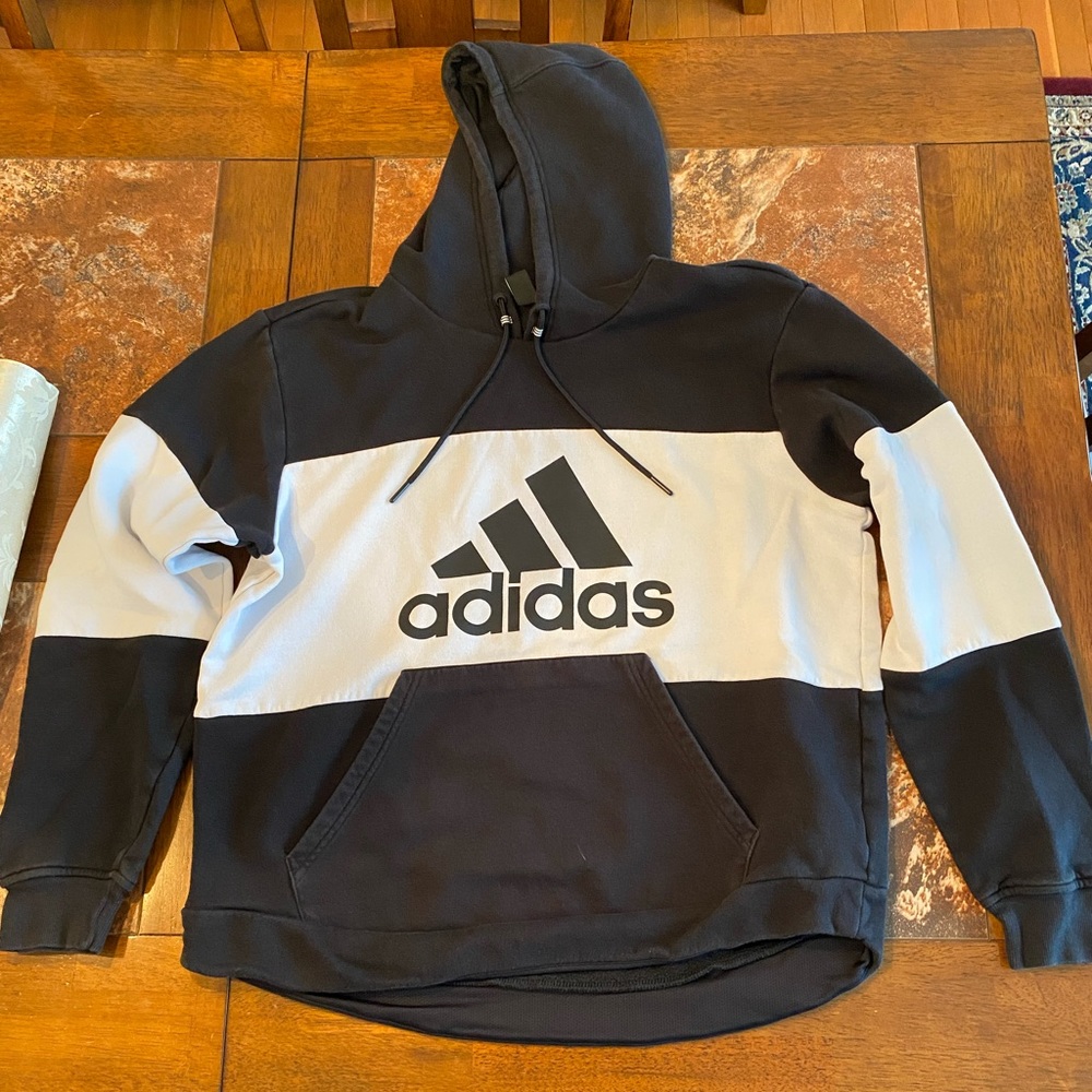 Adidas Black and White Men’s Sweatshirt